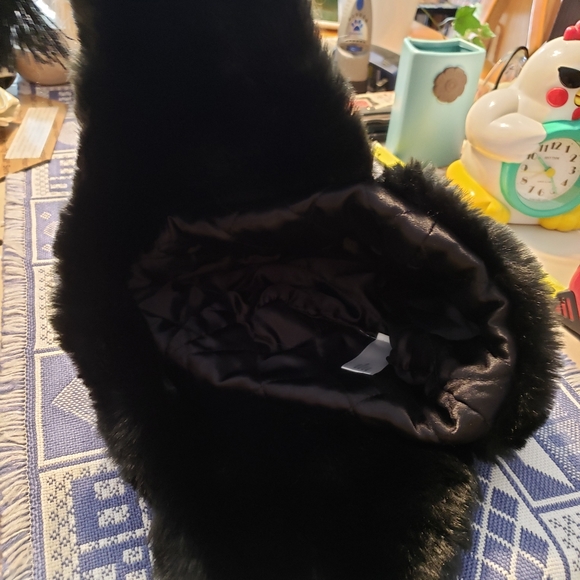 Woman's Winter Check Trapper Hat - Picture 10 of 13